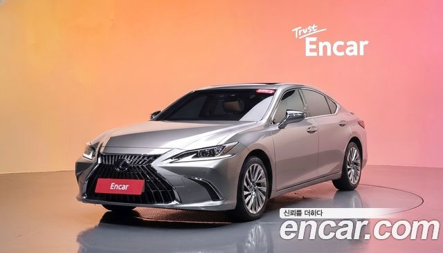 Lexus ES — exterior