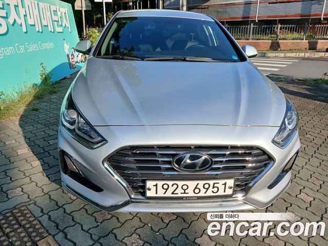 Hyundai Sonata — exterior