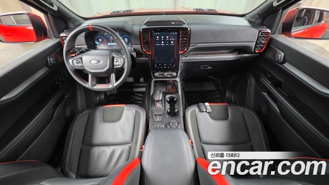 Ford Ranger — interior