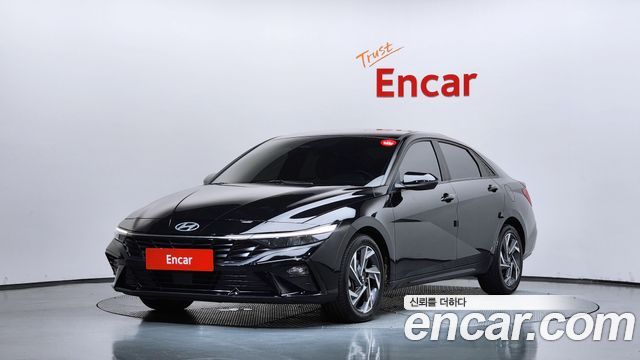 Hyundai Avante — exterior