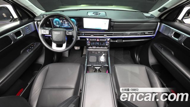Hyundai Santa Fe — interior