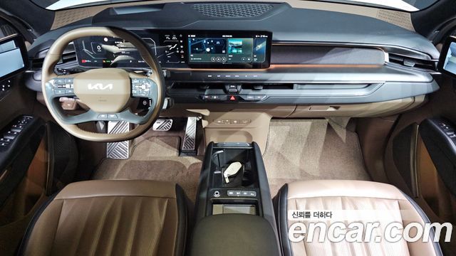 Kia EV9 — interior