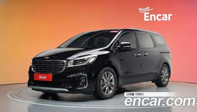 Kia Carnival — exterior