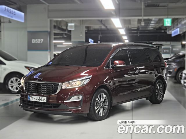 Kia Carnival — exterior