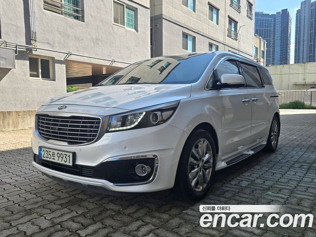 Kia Carnival — exterior