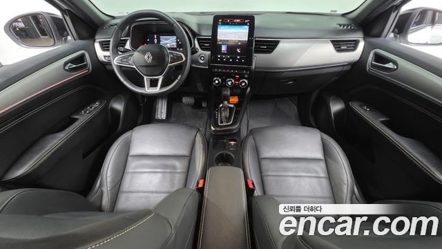 Renault Korea Arkana — interior