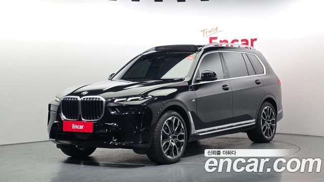 BMW X7 — exterior