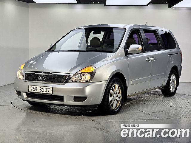 Kia Carnival — exterior