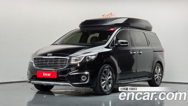 Kia Carnival — exterior
