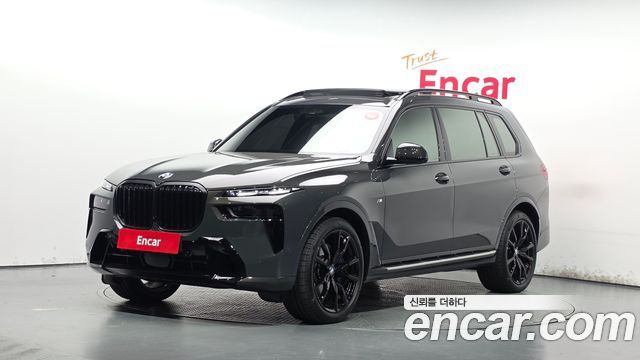 BMW X7 — exterior