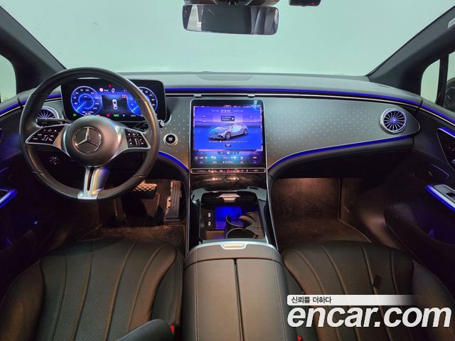 Mercedes-Benz EQE — interior