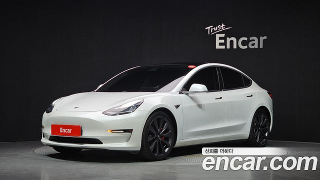 Tesla Model 3 — exterior