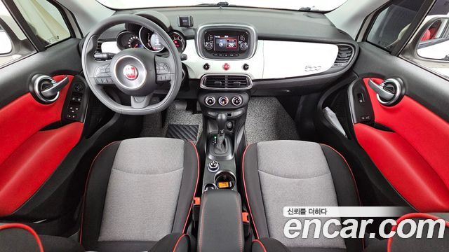 Fiat 500X — interior
