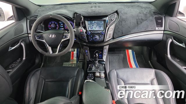 Hyundai i40 — interior