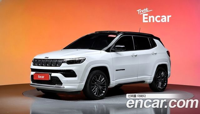 Jeep Compass — exterior