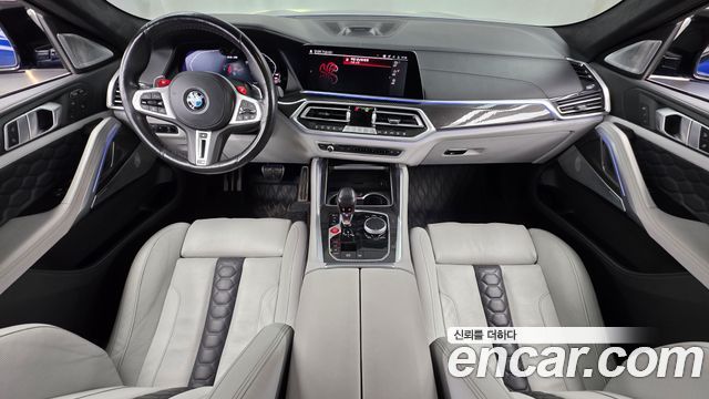BMW X6 M — interior