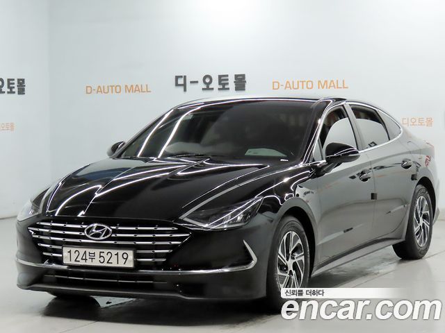 Hyundai Sonata — exterior