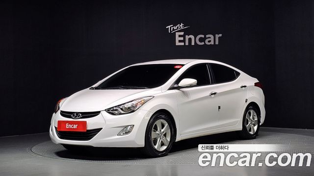 Hyundai Avante — exterior