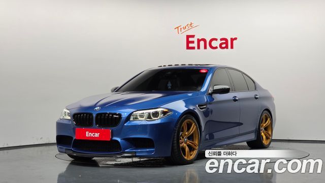 BMW M5 — exterior