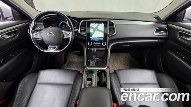 Renault Korea SM6 — interior