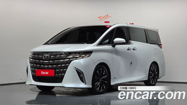 Toyota Alphard — exterior