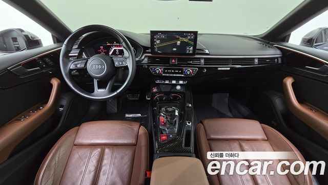 Audi A5 — interior