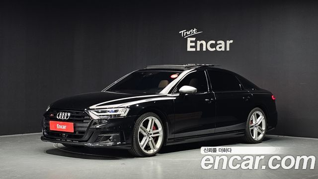 Audi S8 — exterior