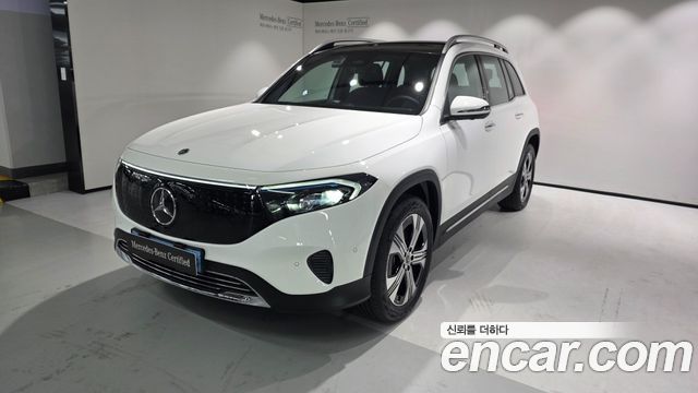 Mercedes-Benz EQB — exterior