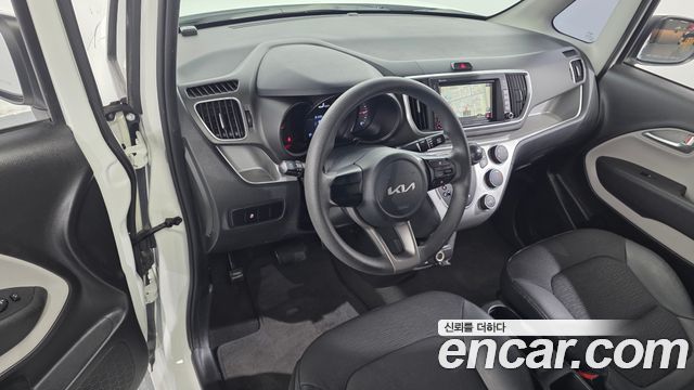 Kia Ray — interior