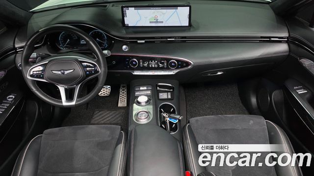 Genesis GV70 — interior