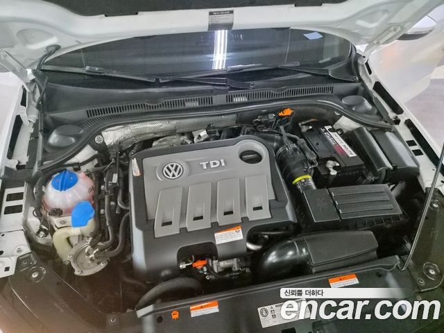 Volkswagen Jetta — interior