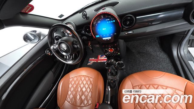 MINI Coupe — interior