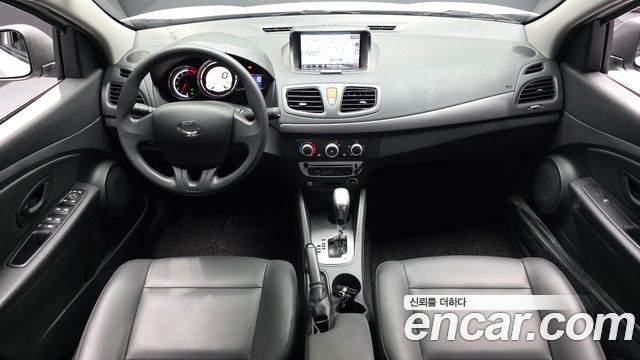 Renault Korea SM3 — interior