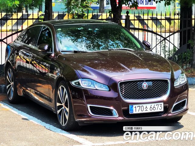Jaguar XJ — exterior
