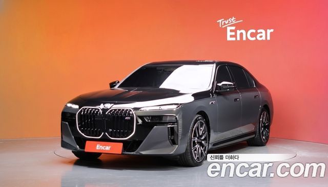 BMW i7 — exterior