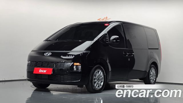 Hyundai Staria — exterior