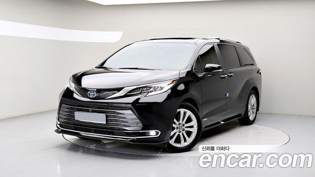 Toyota Sienna — exterior