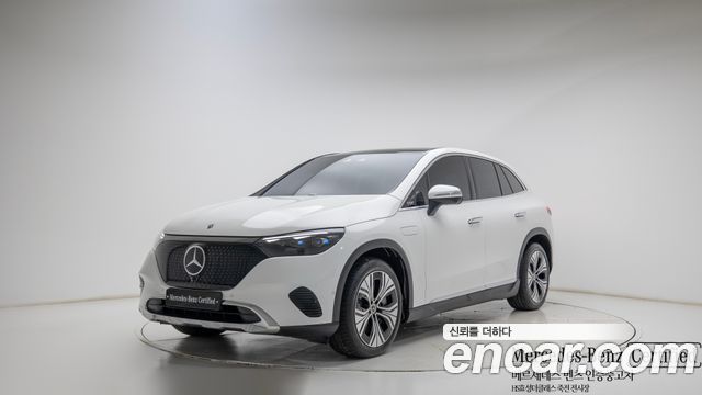 Mercedes-Benz EQE — exterior