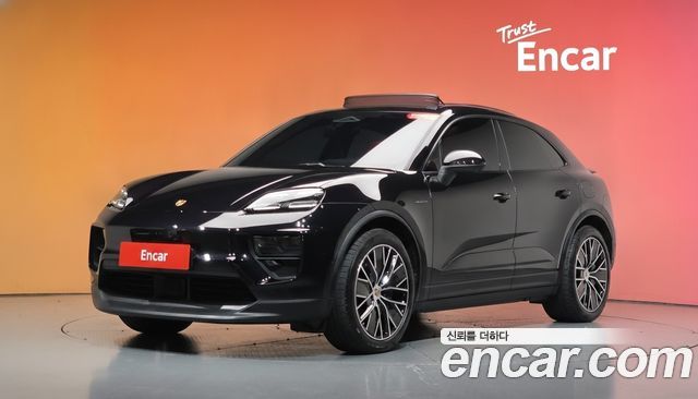 Porsche Macan — exterior