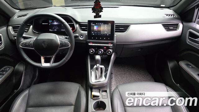 Renault Korea Arkana — interior