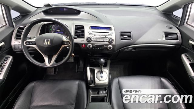 Honda Civic — interior
