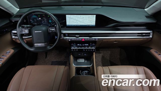 Hyundai Grandeur — interior