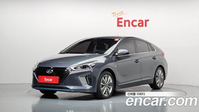 Hyundai Ioniq — exterior