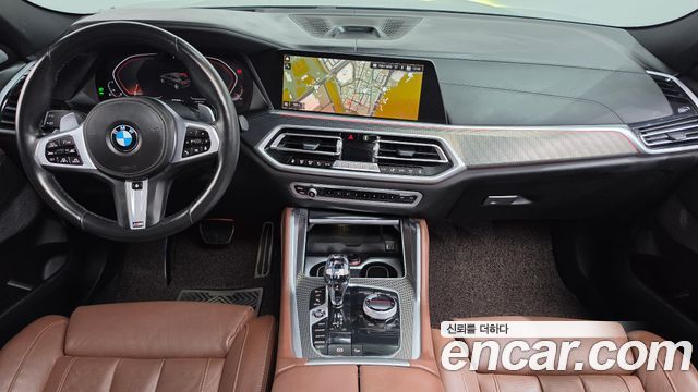 BMW X6 — interior