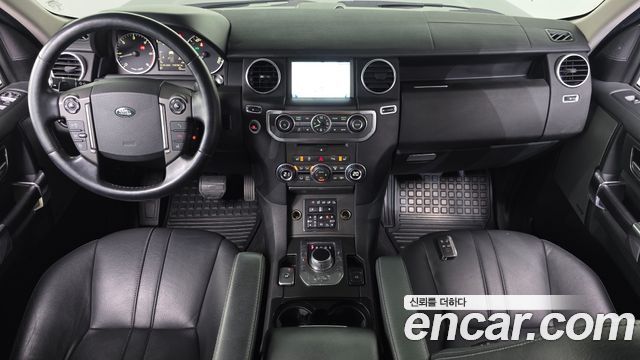 Land Rover Discovery — interior