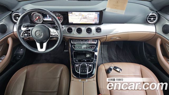 Mercedes-Benz E-Class — interior