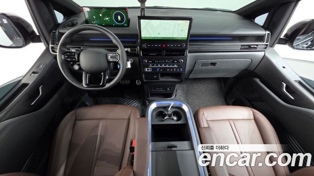 Hyundai Staria — interior