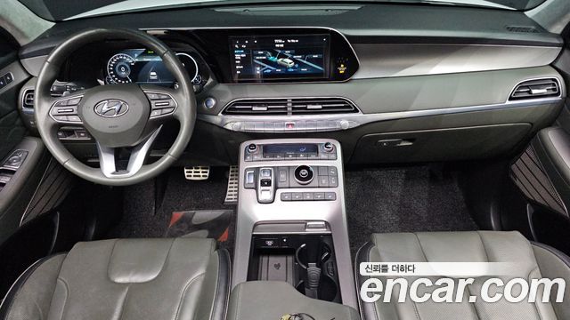 Hyundai Palisade — interior