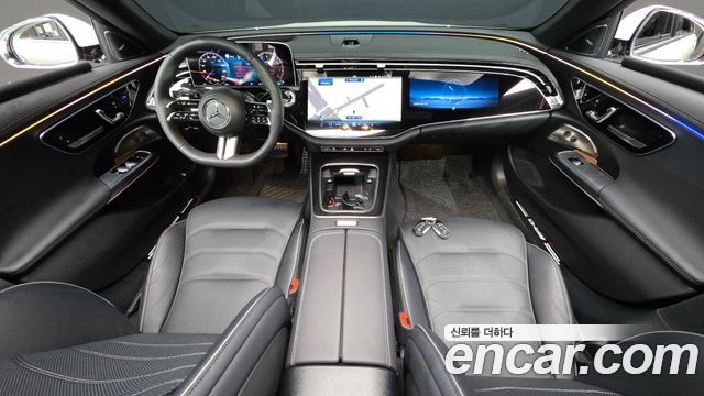 Mercedes-Benz E-Class — interior