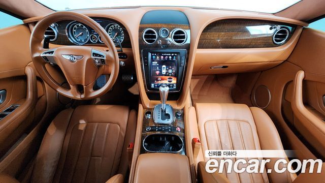 Bentley Continental — interior